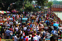 People sitting on chair during daytime photo Free India Image on Unsplash